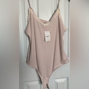 Rue21 Women's Blush Pink Lace Accent Button Body Suit
